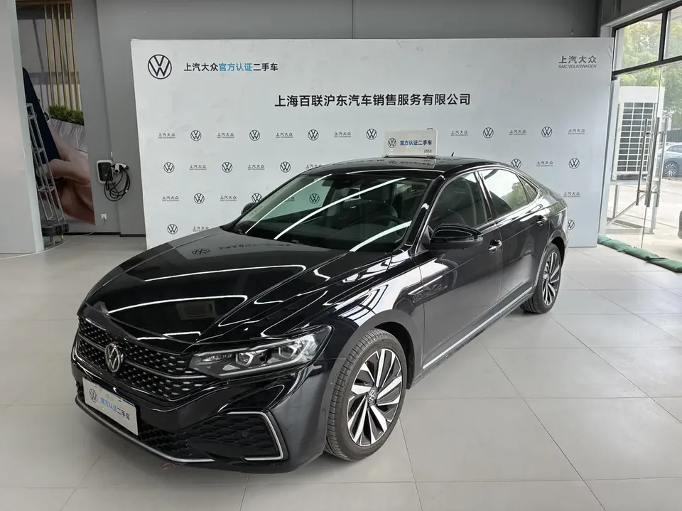 Volkswagen Passat 2022