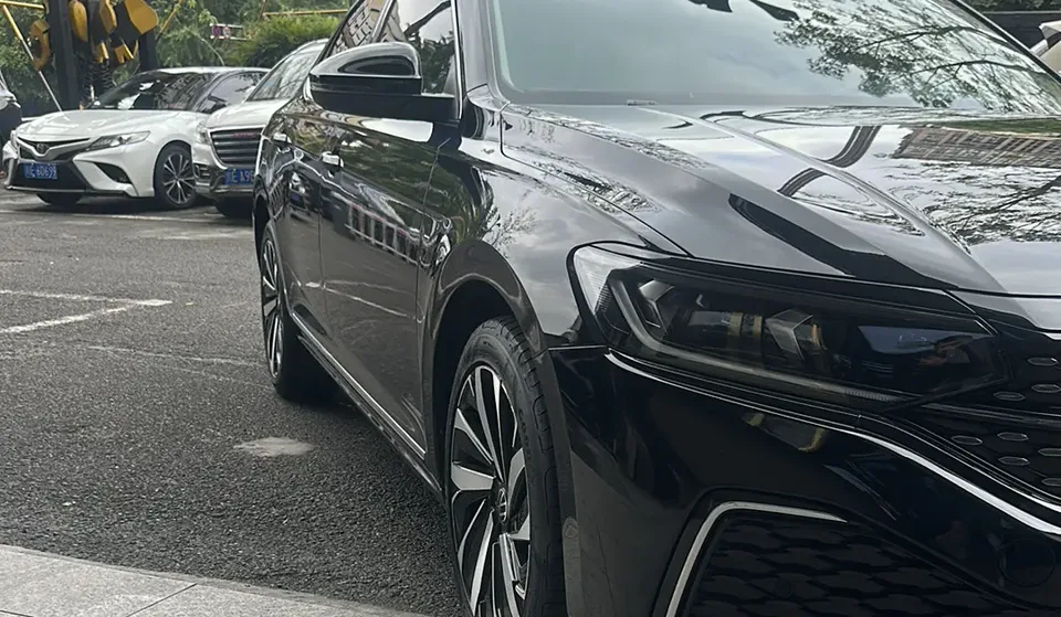 Volkswagen Passat Passat 2022 330TSI Elite Edition 2022 — миниатюра 3