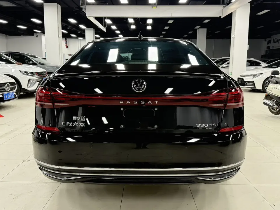 Volkswagen Passat facelift 280TSI Star Elite Edition 2023 — миниатюра 2