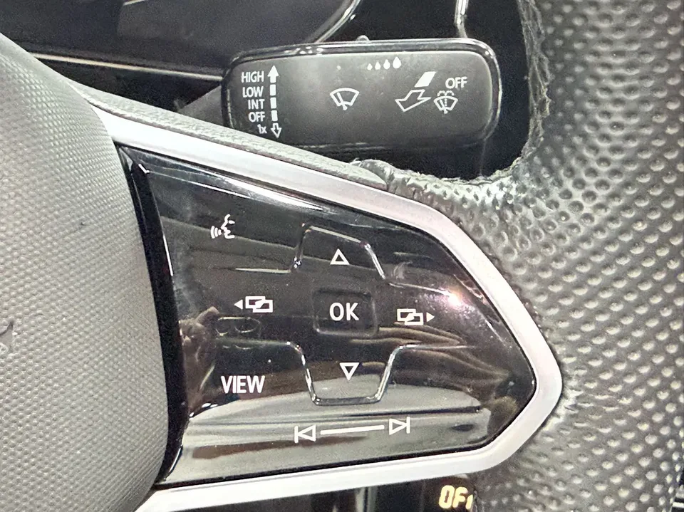Volkswagen Passat facelift 280TSI Star Elite Edition 2023 — миниатюра 4