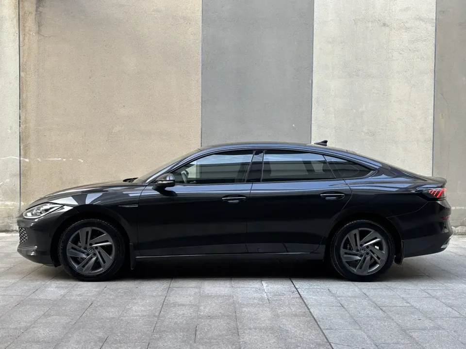 Volkswagen Lamando 2024 Lingdu Lingdu L 280TSI DSG Hot Edition 2024 — миниатюра 4