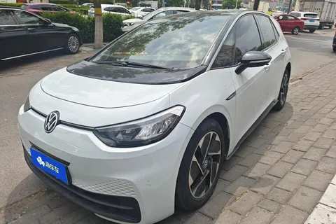 Volkswagen ID.3 2023 buy in Moscow