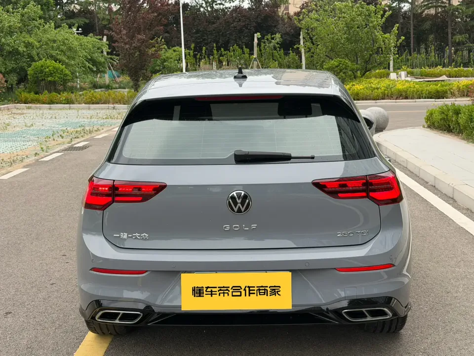 Volkswagen Golf Golf 2021 280TSI DSG R-Line 2022 — миниатюра 2
