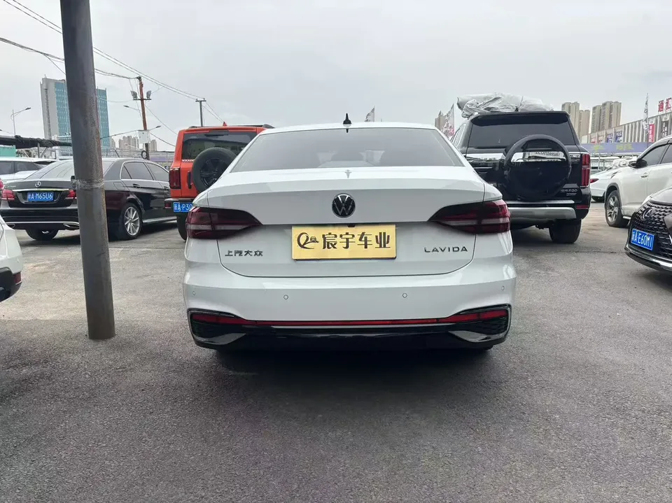 Volkswagen Lavida Lavida 2023 Modified 1.5L Automatic Starry Sky 5 Million Edition 2023 — миниатюра 2