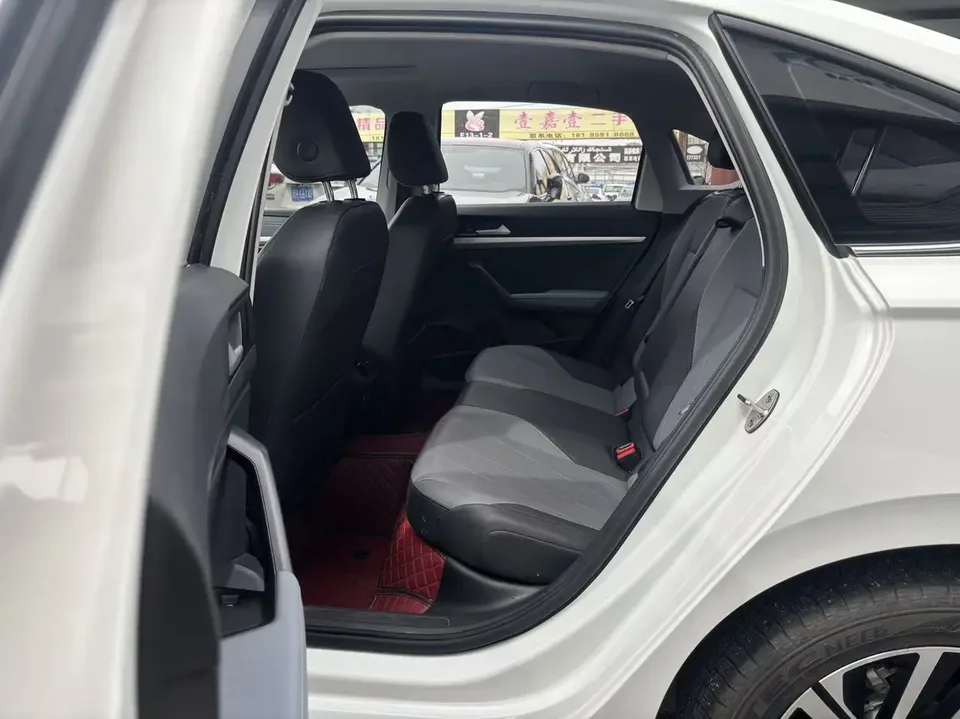 Volkswagen Lavida Lavida 2023 Modified 1.5L Automatic Starry Sky 5 Million Edition 2023 — миниатюра 3