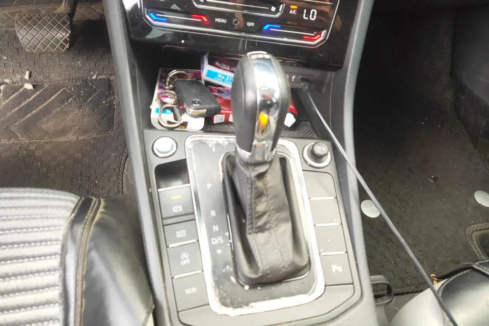 Volkswagen Bora 300TSI DSG Premium Edition 2023 — миниатюра 2