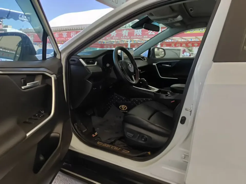 Toyota Willanda Weilanda 2022 2.0L four-wheel drive luxury version 2022 — миниатюра 5