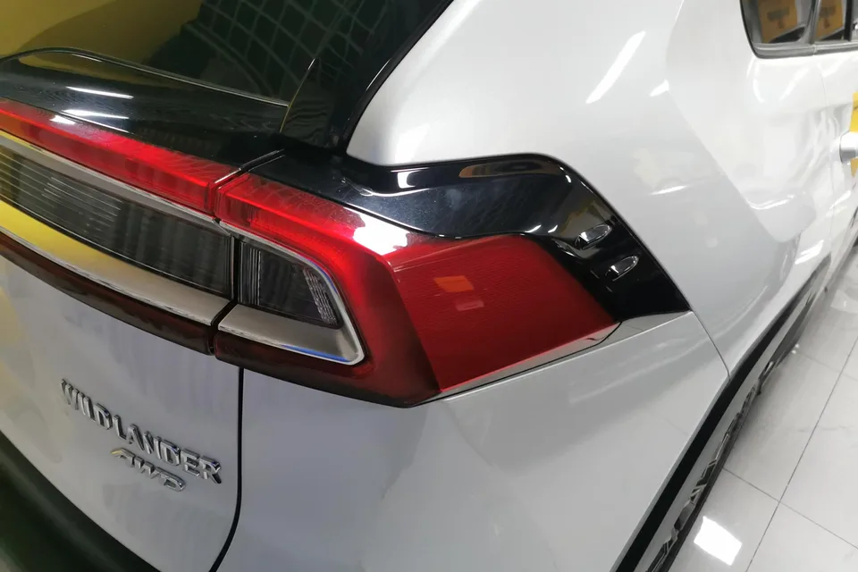 Toyota Willanda 2.0L four-wheel drive luxury PLUS version 2023 — миниатюра 4