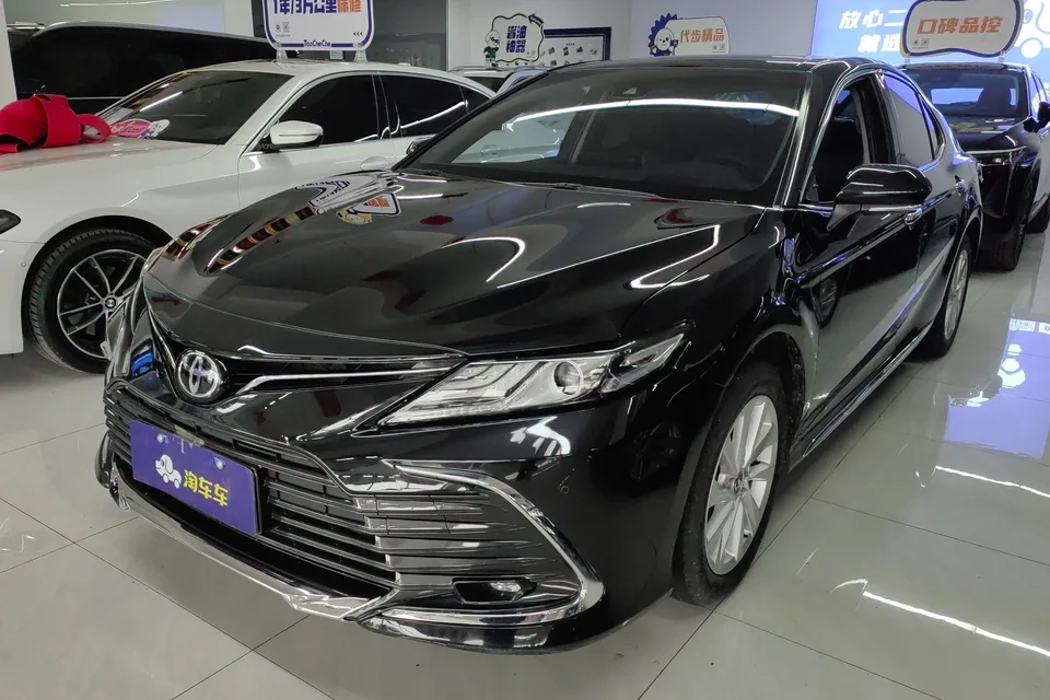 Toyota Camry 2023