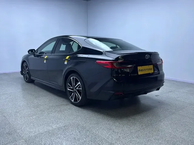 Toyota Camry Camry 2024 2.0S Sports Edition 2026 — миниатюра 3