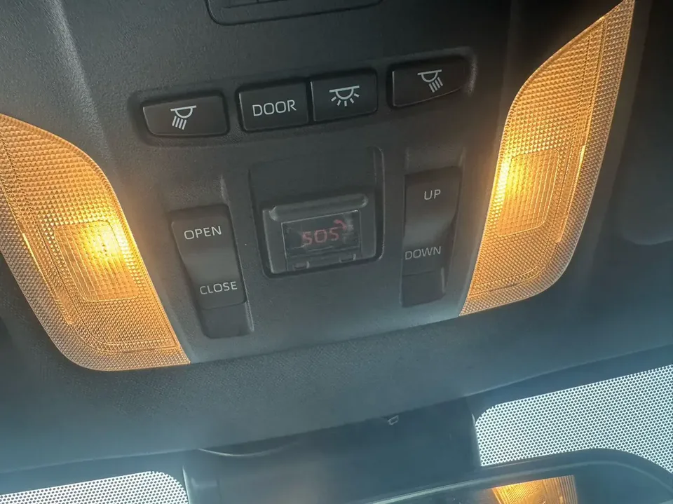 Toyota Levin Lei Ling 2022 2022 Lelink 185T CVT Luxury Edition 2022 — thumbnail 3