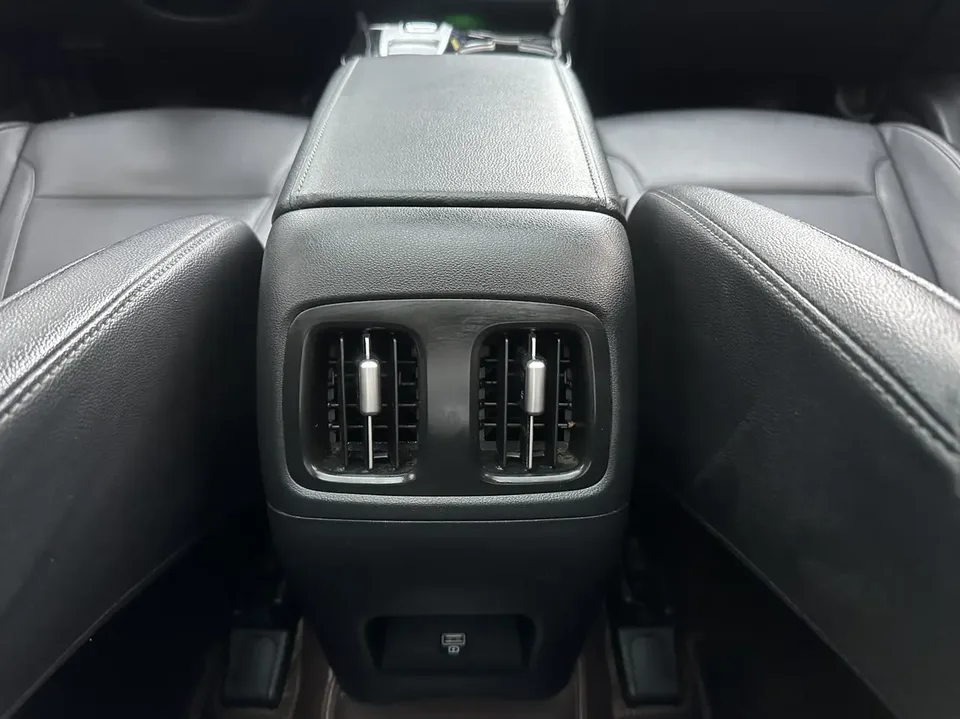 Hyundai tucson l Tucson 2023 Tucson L 1.5T LUX 2WD Premium Edition 2023 — миниатюра 3