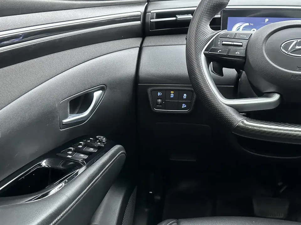 Hyundai tucson l Tucson 2023 Tucson L 1.5T LUX 2WD Premium Edition 2023 — миниатюра 4