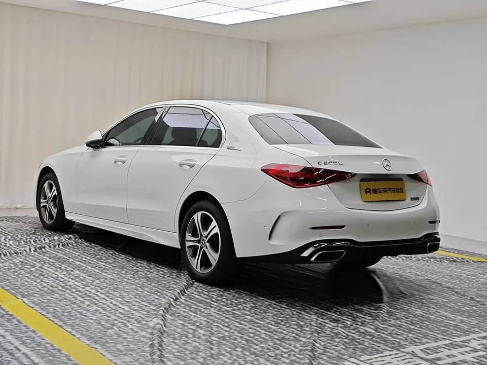 Mercedes-Benz C-Class Mercedes Benz C Class 2022 Facelifted C 200 L Sport 2022 — thumbnail 2