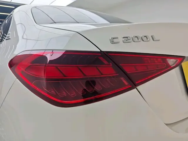 Mercedes-Benz C-Class Mercedes Benz C Class 2022 Facelifted C 200 L Sport 2022 — thumbnail 4
