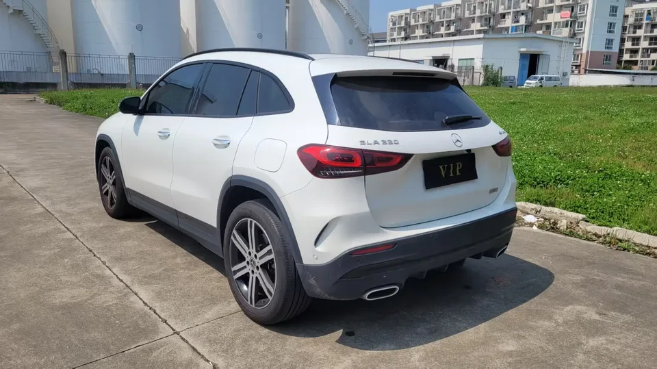 Mercedes-Benz GLA GLA 220 4MATIC 2022 — миниатюра 2