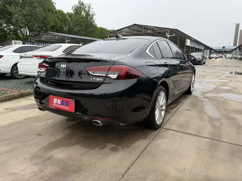 Buick Majesty Regal 2024 28T Enjoyment Edition 2024 — миниатюра 2