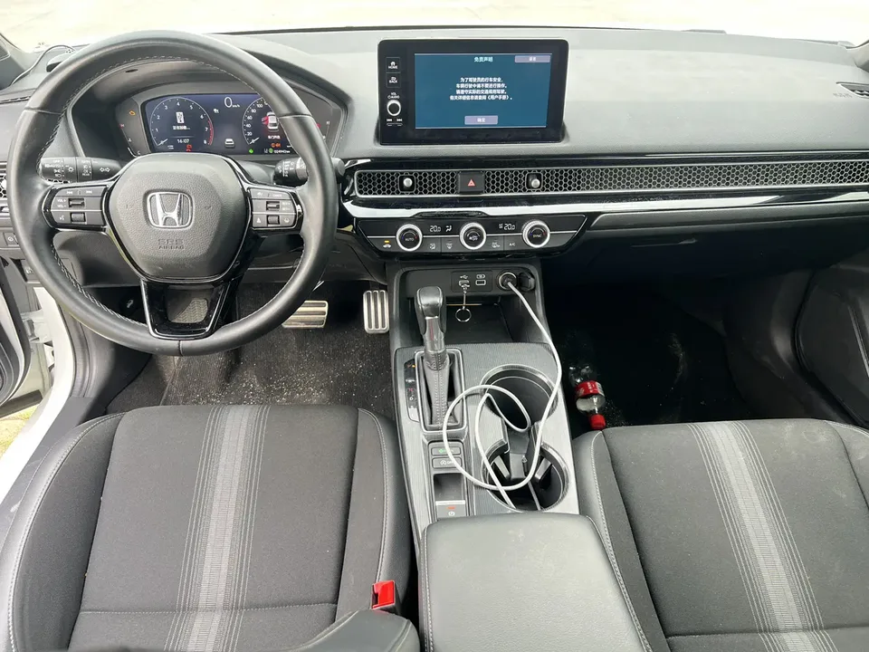 Honda CIVIC 2022 Civic 240TURBO CVT Ignition Edition 2024 — миниатюра 3