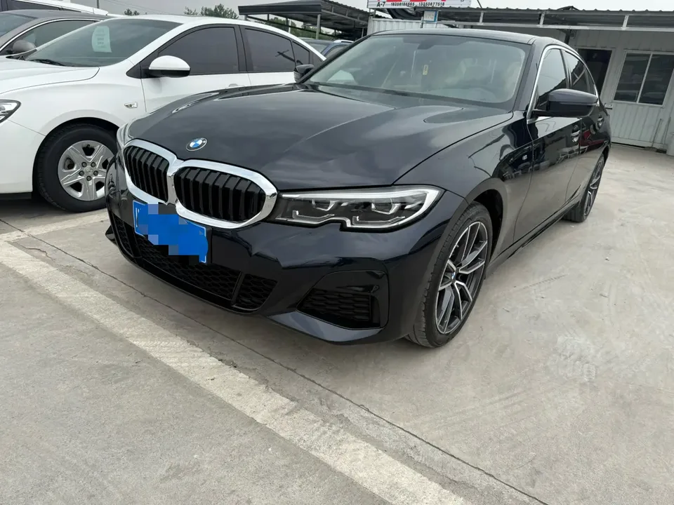 BMW 3 Series 2022