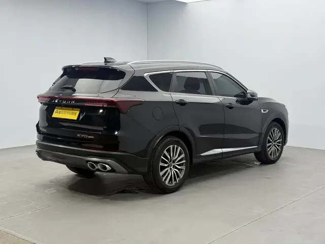 Jetour Jietu X70 PLUS Champion Edition 1.5T DCT Champion MAX+ 7 Seaters 2025 — миниатюра 2