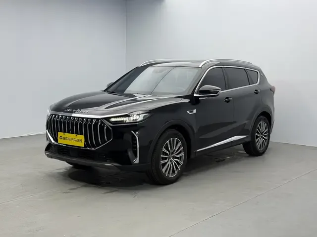Jetour Jietu X70 PLUS Champion Edition 1.5T DCT Champion MAX+ 7 Seaters 2025 — фото 1, купить с доставкой в Москву