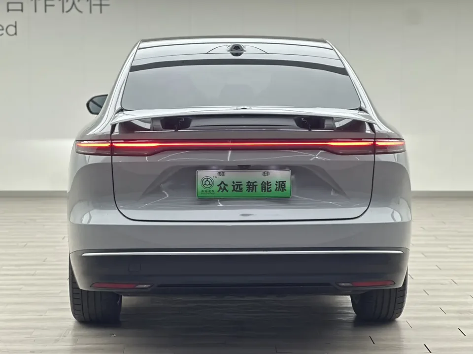 NIO EC7 NIO EC7 2023 75kWh 2023 — thumbnail 2