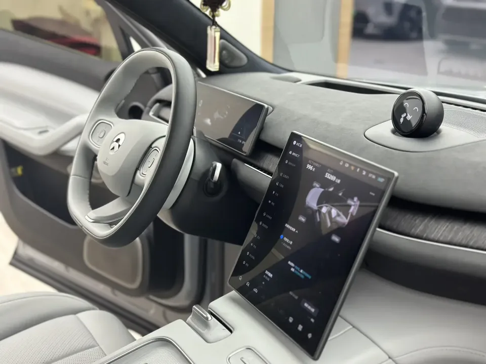 NIO EC7 NIO EC7 2023 75kWh 2023 — thumbnail 3