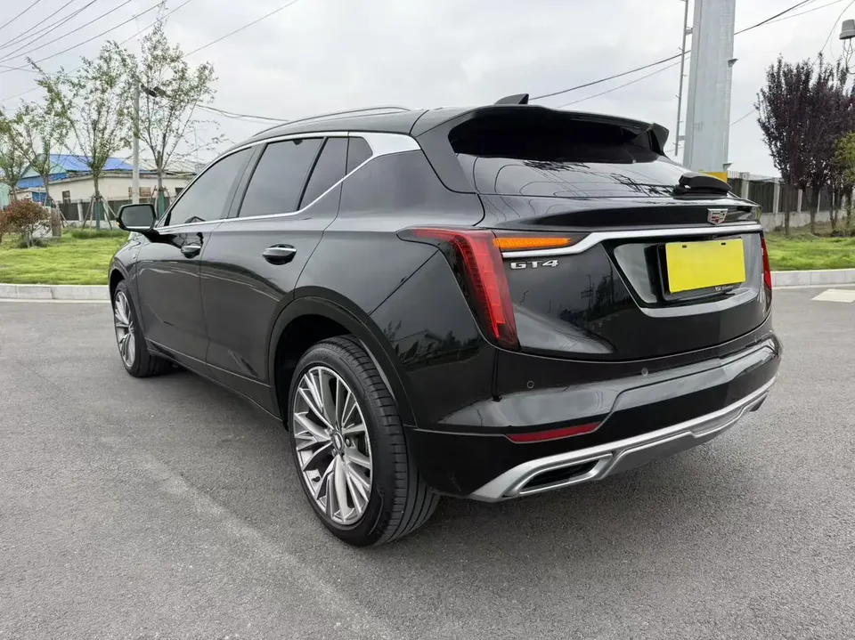 Cadillac GT4 25T Luxury Edition 2024 — миниатюра 4