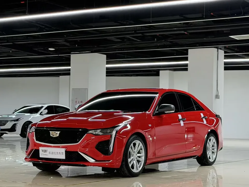 Cadillac CT4 2024