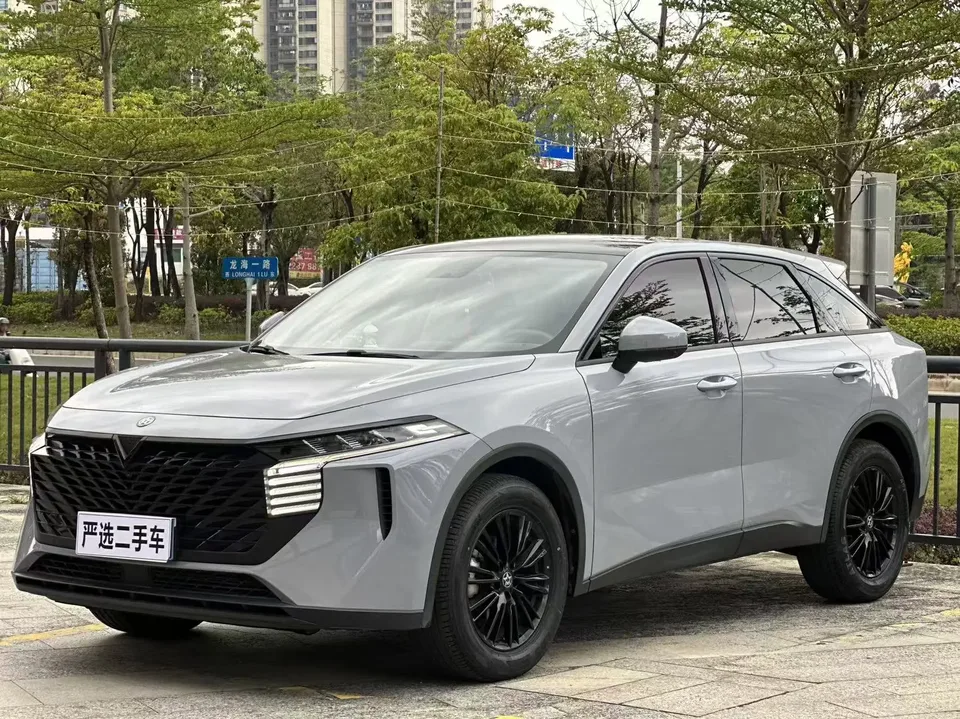 Kai Chen Venucia Big V 2023