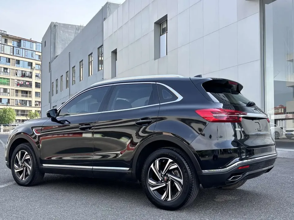 Hongqi HS5 Hongqi HS5 2022 2.0T Zhilian Flagship Edition 2023 — миниатюра 4