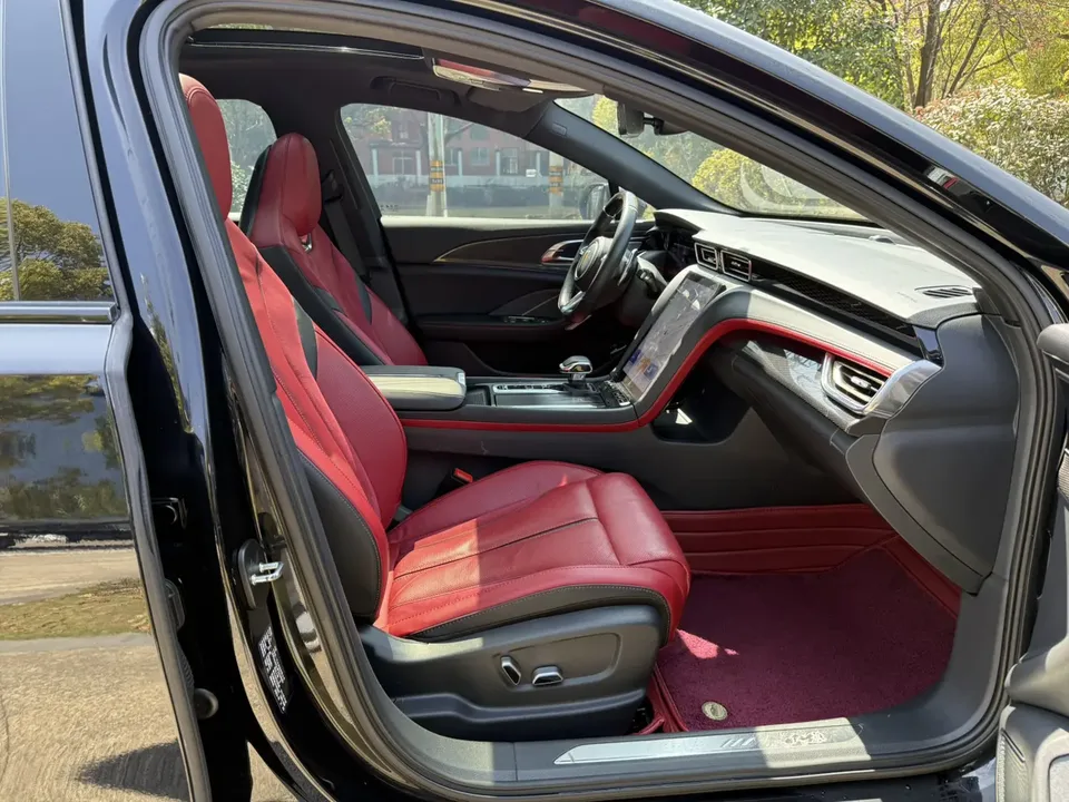 Hongqi H6 2.0T Luxury Edition 2023 — миниатюра 5