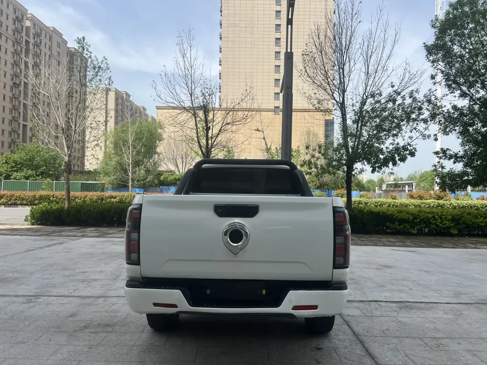 Great Wall gun commercial version 2.0T gasoline automatic four-wheel drive large double elite type GW4C20B 2023 — миниатюра 2