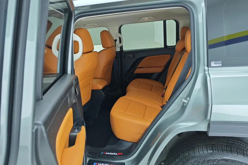 Haval Raptors PHEV 1.5T Hi4 102 Exploration Edition 2024 — миниатюра 4