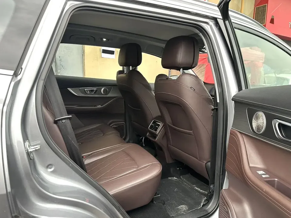Chery Tiggo 8 Pro Tiggo 8 PRO 2024 Champion Edition 290T Two-wheel drive peak version 7 seats 2023 — миниатюра 3