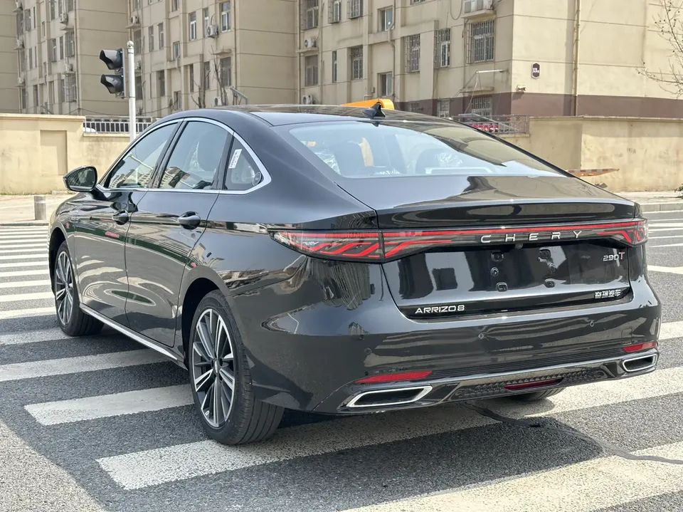 Chery Arrizo 8 PRO 290TGDI DCT Luxury Edition+ 2026 — миниатюра 4