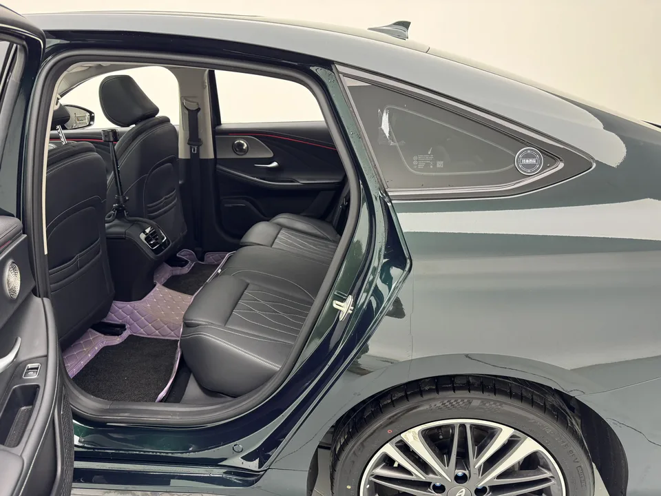 Chery Arrizo 8 2.0T DCT 2025 — миниатюра 4