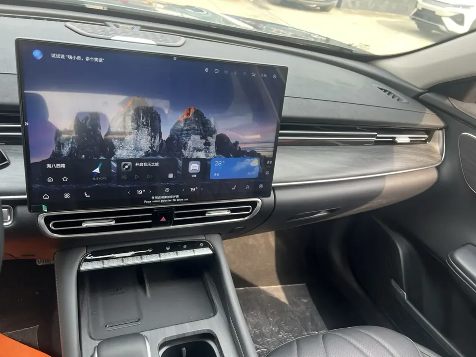 Chery Arrizo 8 1.6TGDI DCT Intelligent 2025 — миниатюра 3