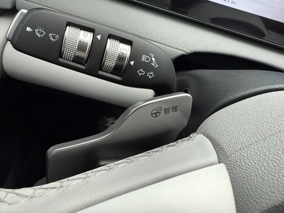 BYD Sea Lion 06EV 605 Pilot Plus Edition 2025 — миниатюра 3