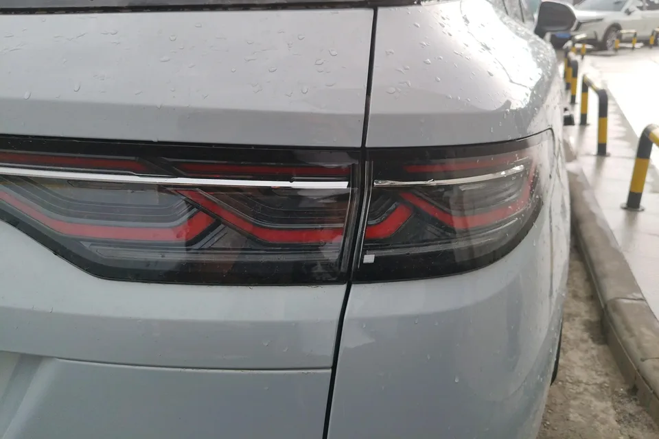 BYD Song L DM DM-i 112KM Leading Model 2025 — миниатюра 2