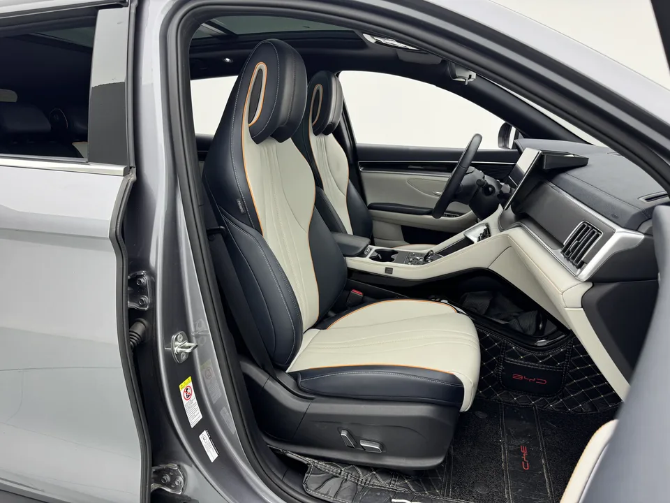 BYD Song PLUS EV Honor Edition 520KM Premium Edition 2024 — миниатюра 4