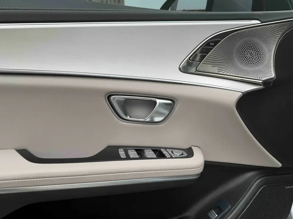 BYD Han DM Han DM 2025 DM-i 125KM Premium Edition 2024 — миниатюра 5