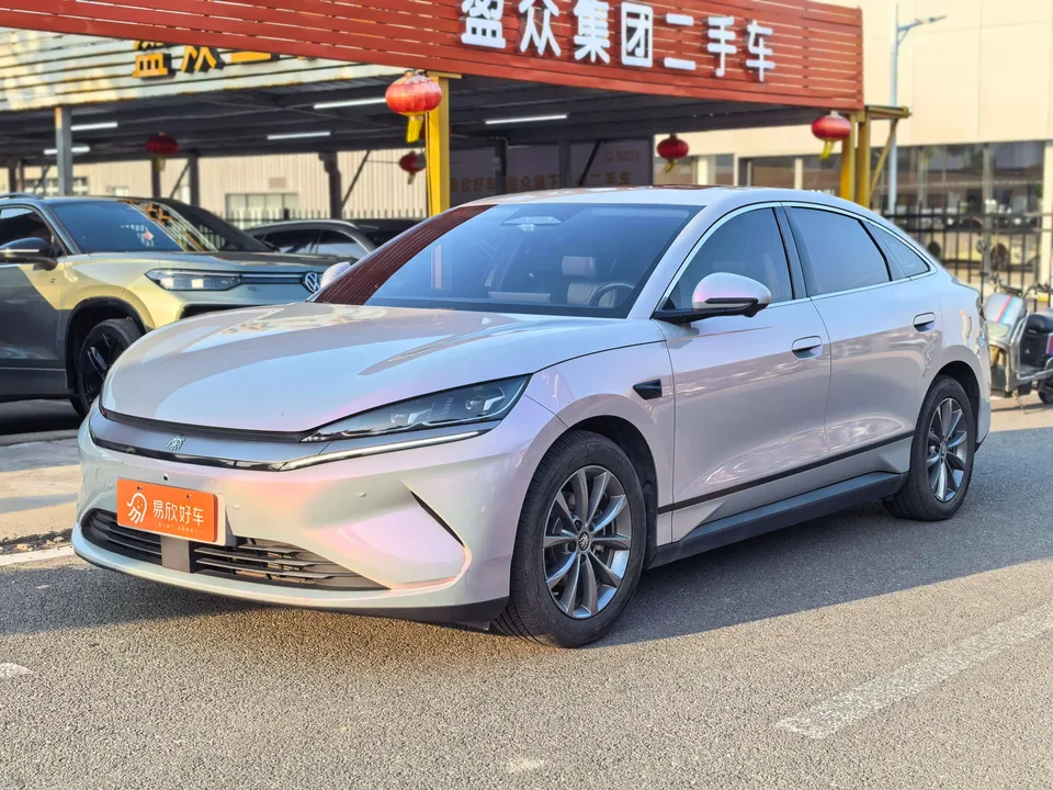 BYD Qin L EV 2025