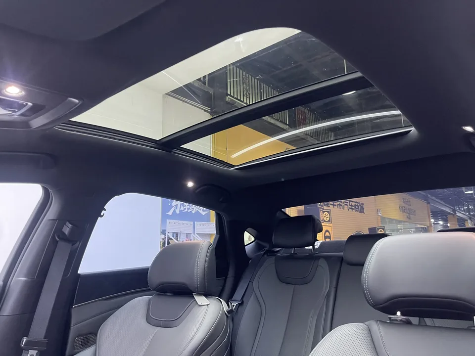 BYD Qin L DM Intelligent Driving Edition DM-i 120KM Leading Edition 2025 — миниатюра 5