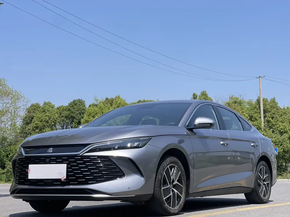BYD Qin L DM 2024