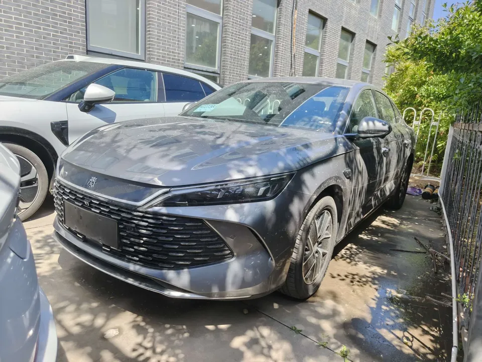 BYD Qin L DM 2025