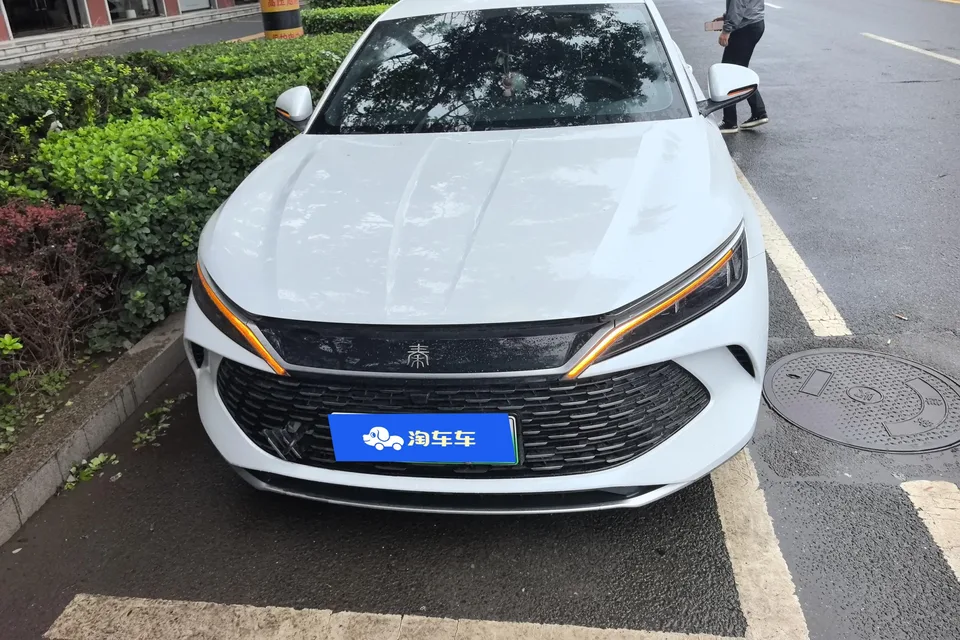 BYD Qin L DM 2025