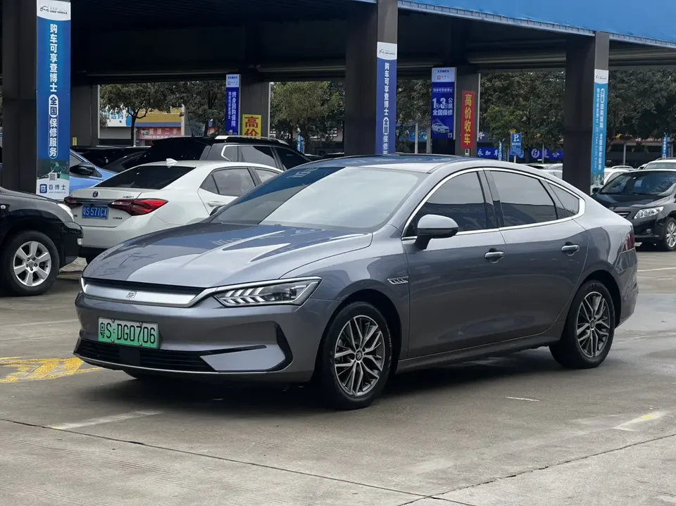 BYD Qin PLUS EV 2023