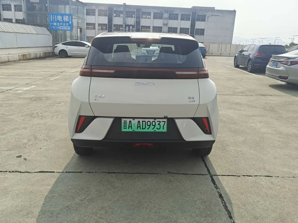 BYD Seagull Seagull 2025 Intelligent Driving Edition 305KM Free Edition 2025 — thumbnail 5