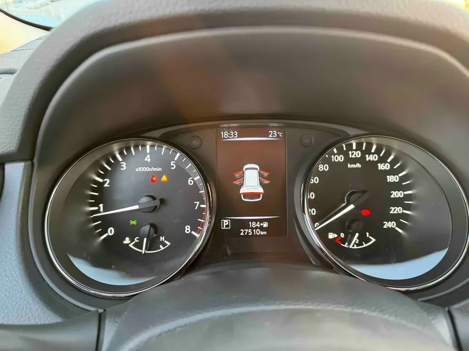 Nissan X-Trail Qijun 2022 X-Trail 2022 facelift 2.0L 2WD Intelligent Link Premium Edition 2023 — thumbnail 4